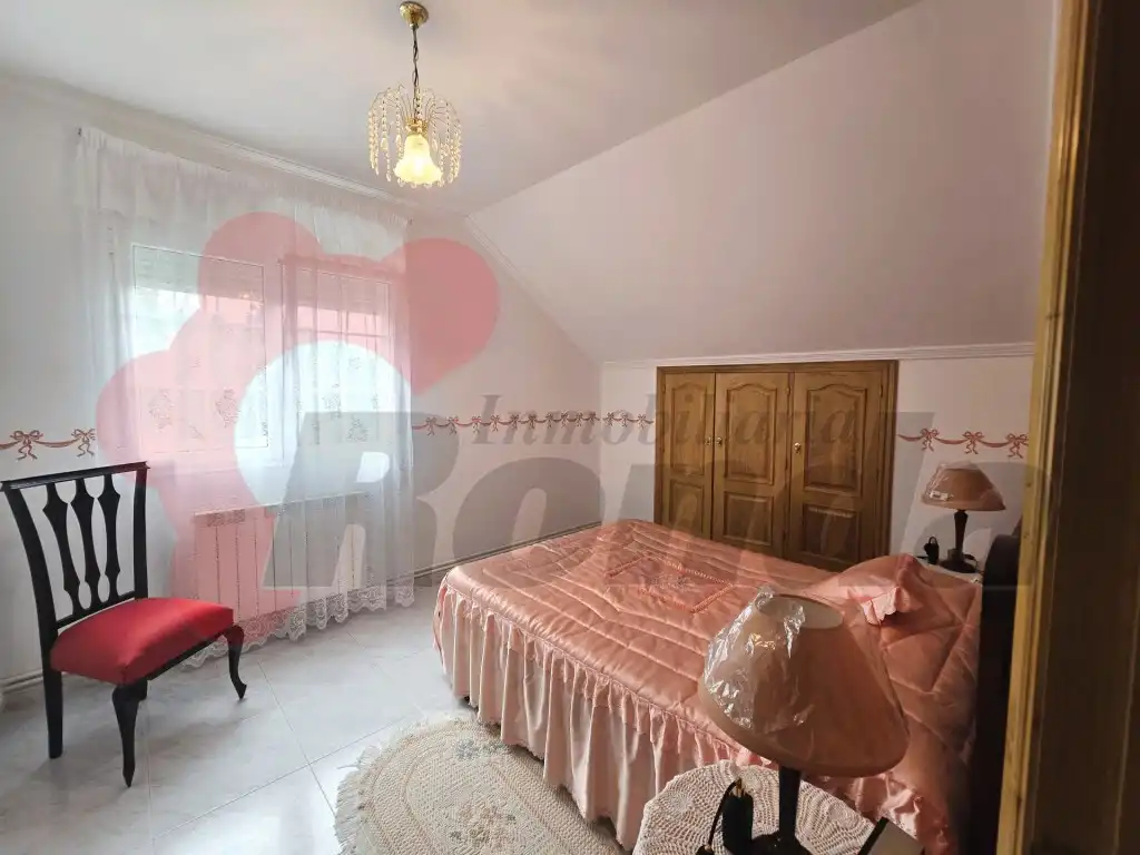 Habitación de Casa o chalet en venta en O Corgo   con Amueblado