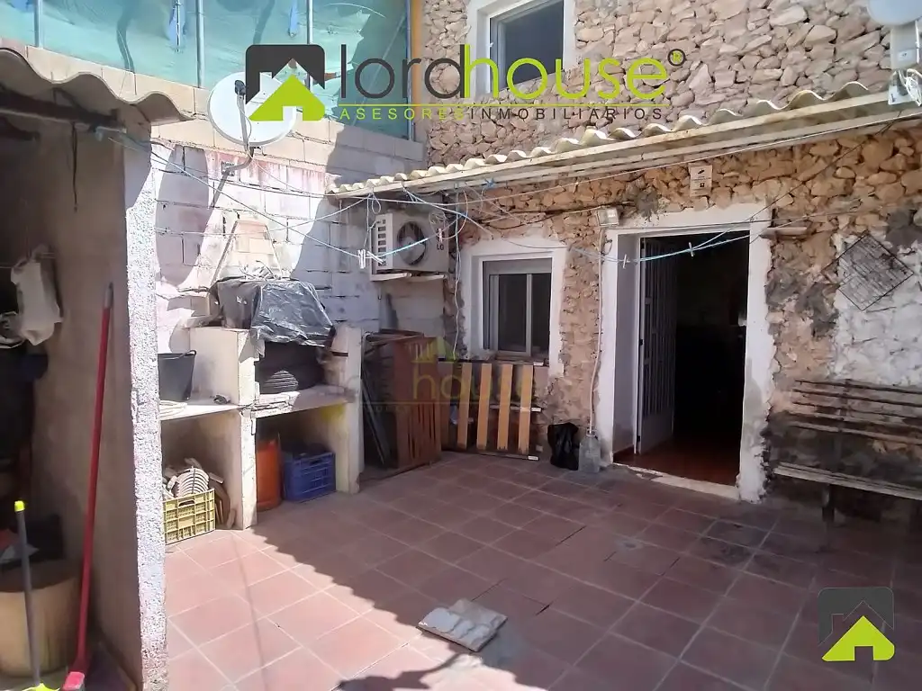 Houses for sale in Calle Doctor Barraquer, Aviles