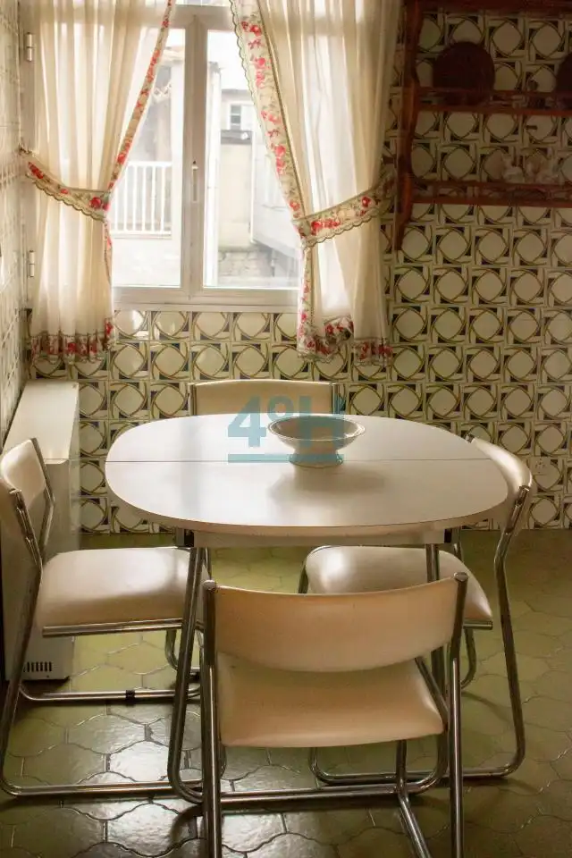 Comedor de Edificio en venta en Maceda