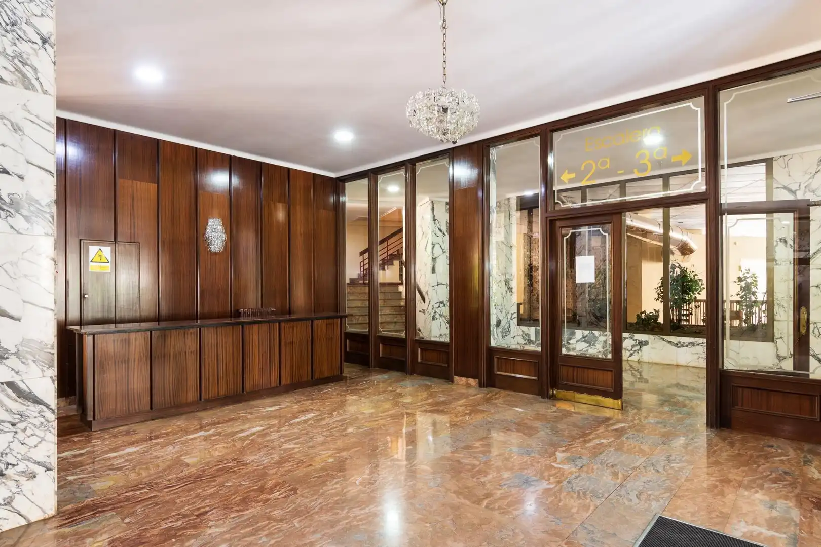 Piso en venta en Avenida ALIERTA, CESAREO, 42, Parque Miraflores