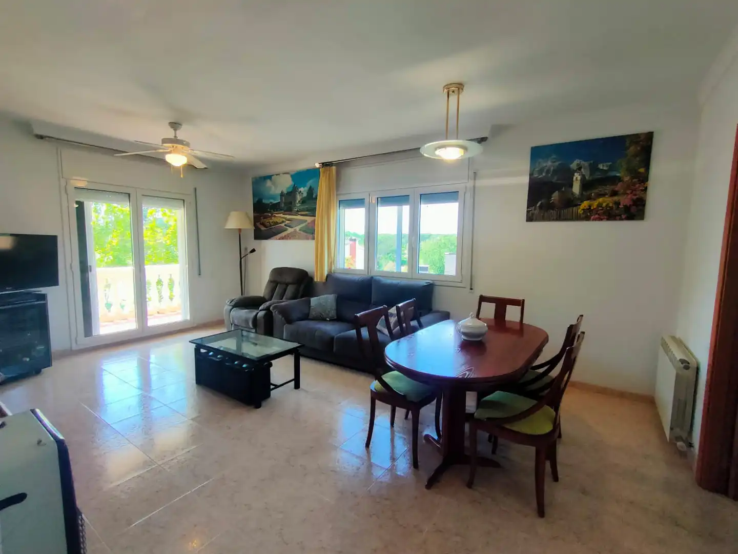 Sala de estar de Casa o chalet en venta en Caldes de Malavella con Calefacción, Jardín privado y Terraza