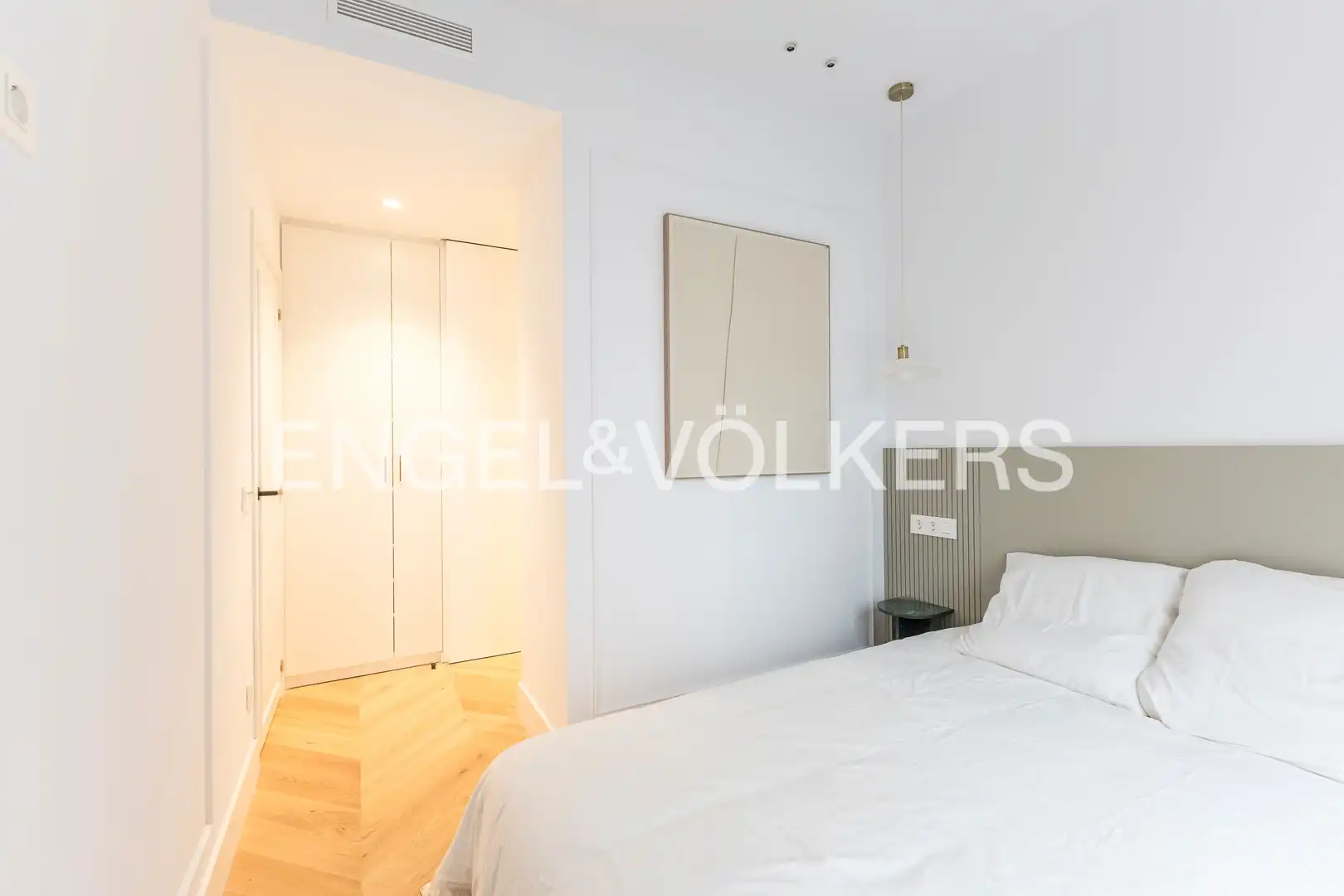 Bedroom of Flat for rent in Chamberí