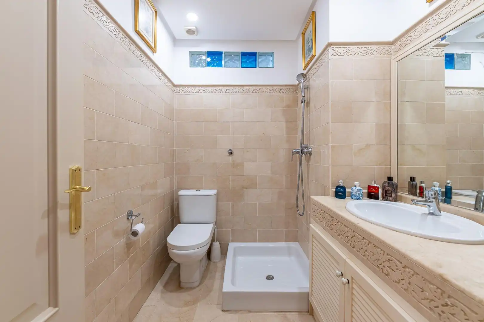 Baño de Apartamento en venta en Benalmádena con Aire acondicionado, Calefacción y Terraza