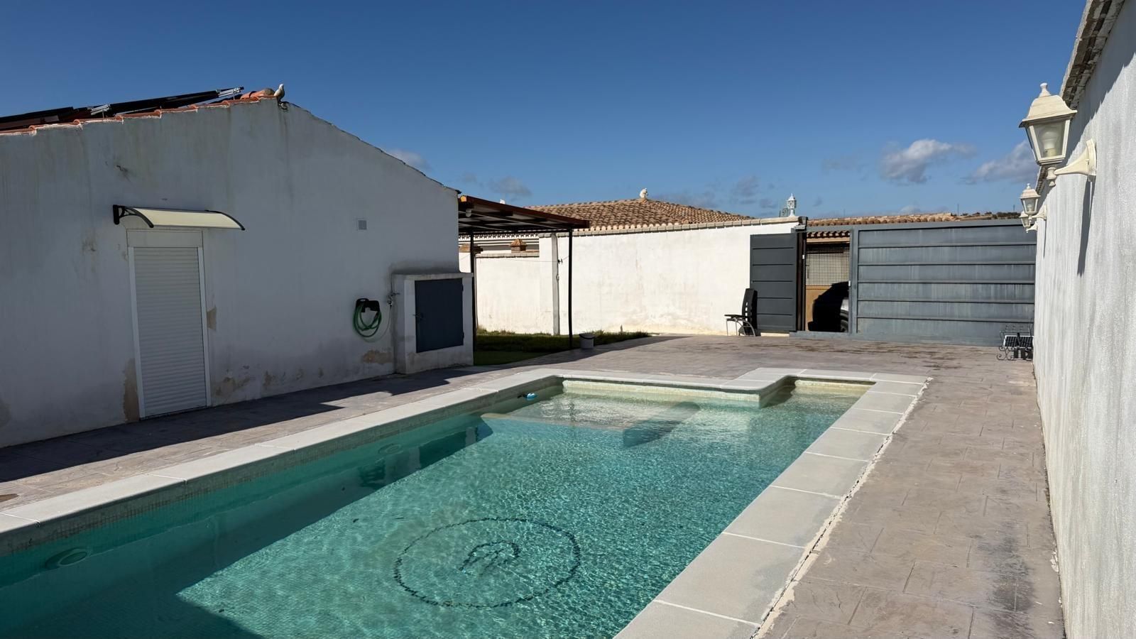 Piscina de Finca rústica en venda en Chimeneas amb Jardí privat i Piscina
