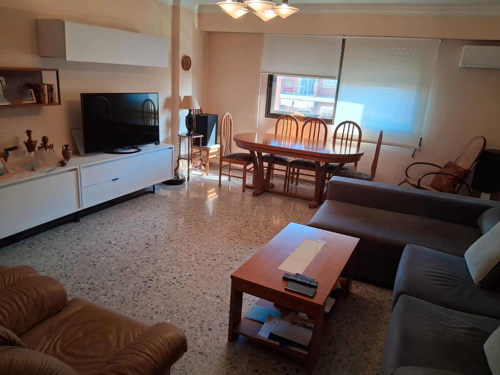 Sala d'estar de Pis en venda en  Valencia Capital amb Aire condicionat, Forn i Balcó