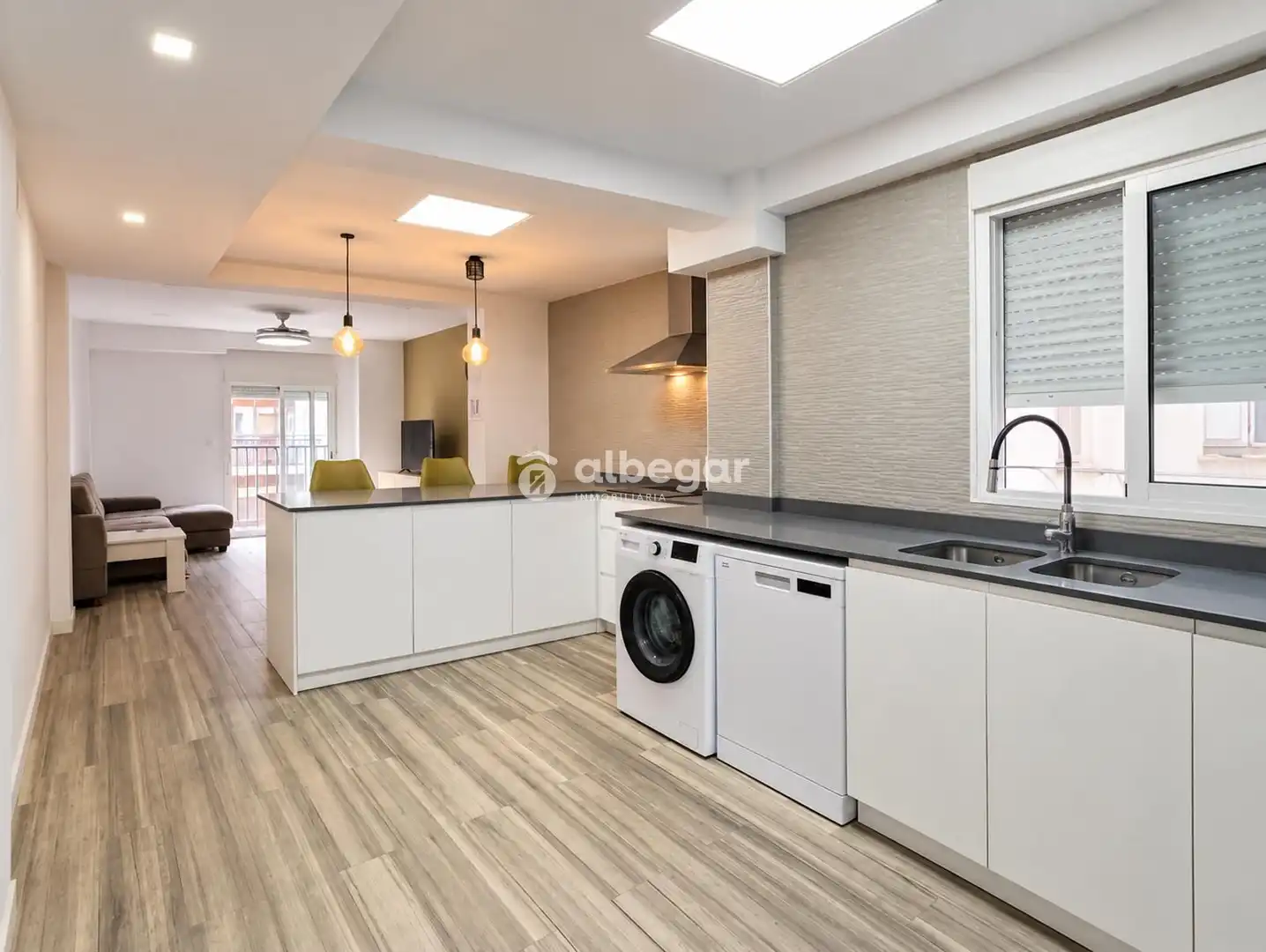 Küche von Wohnung zum Verkauf in Valencia mit Terrasse und Balkon