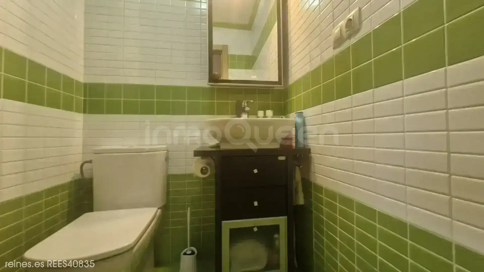 Bany de Casa adosada en venda en Siero amb Calefacció, Jardí privat i Terrassa