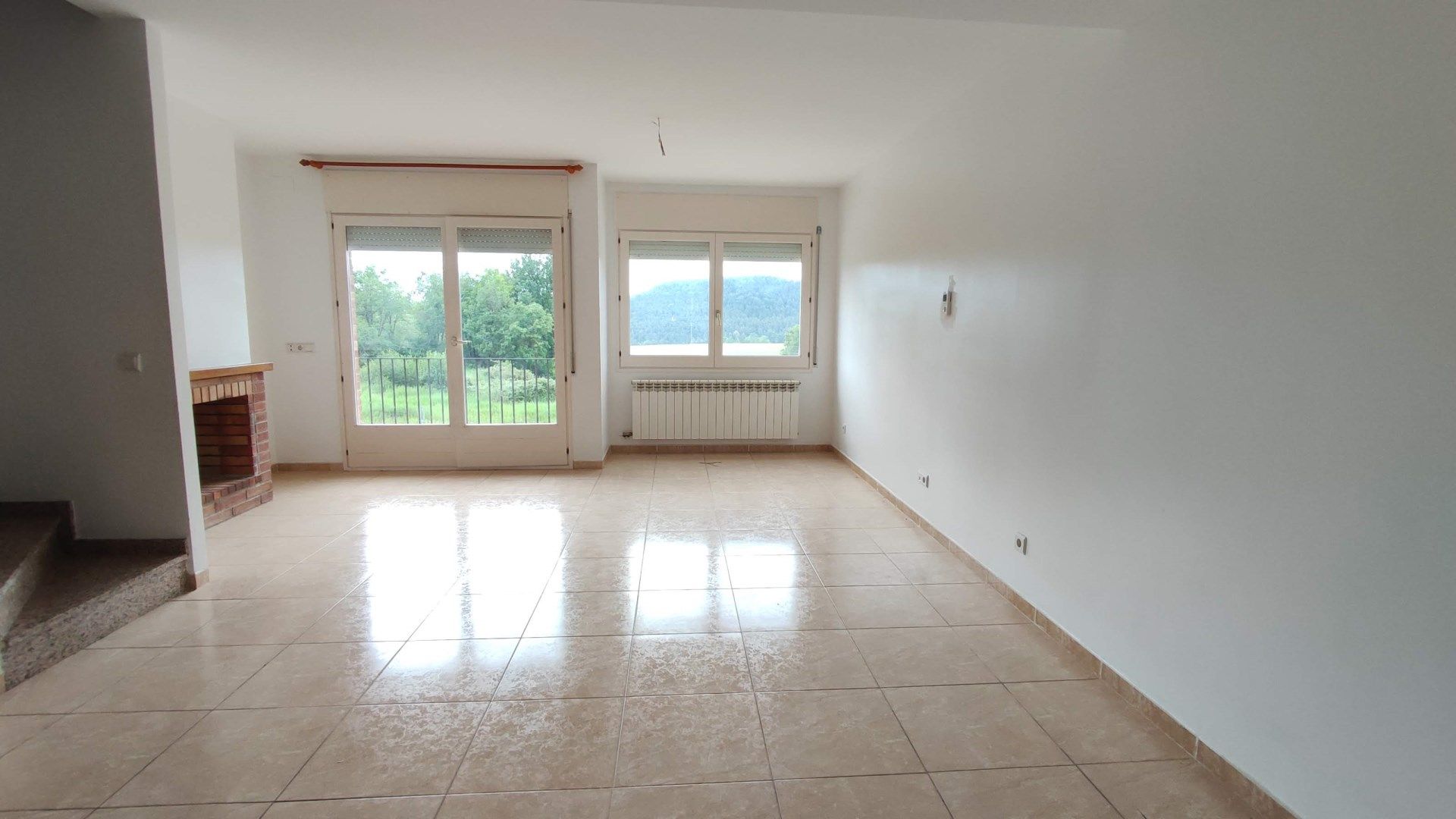 Living room of Single-family semi-detached for sale in Sant Boi de Lluçanès  with Heating, Terrace and Balcony
