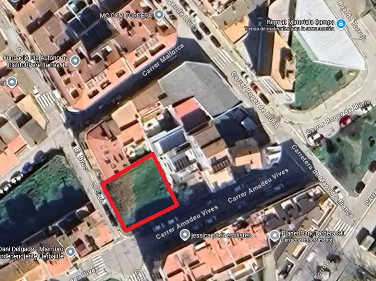 Terreno residencial en venta en Carrer Amadeu Vives 53, imagen 4