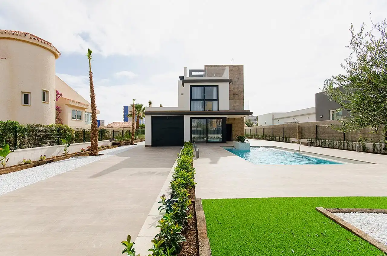 Casa en venta en Orihuela Costa