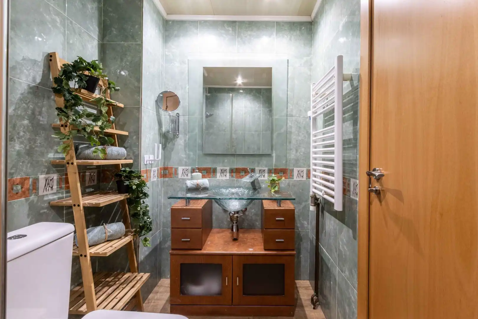 Bathroom of Flat for sale in Terrassa  with Heating