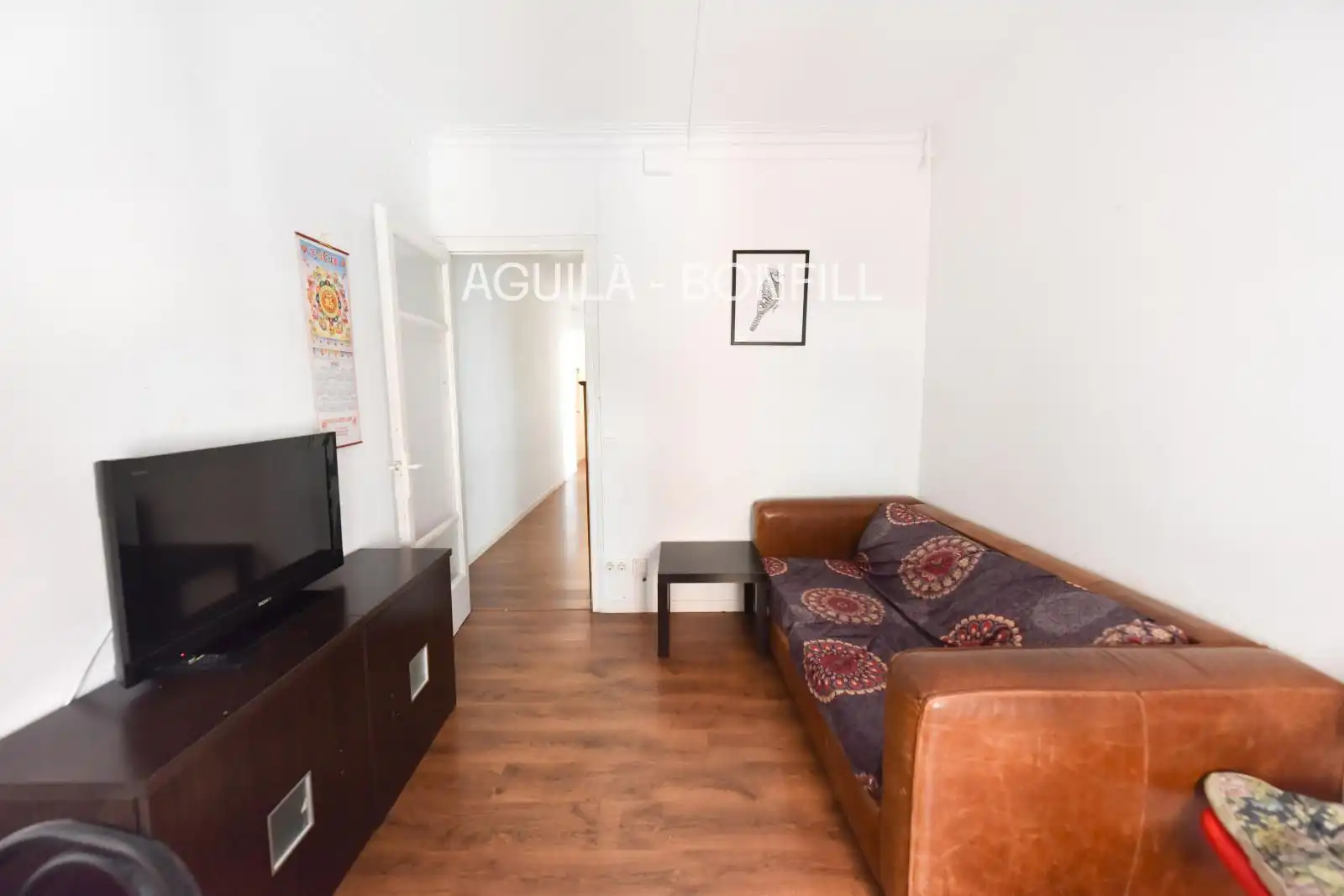 Living room of Flat for sale in Barcelona