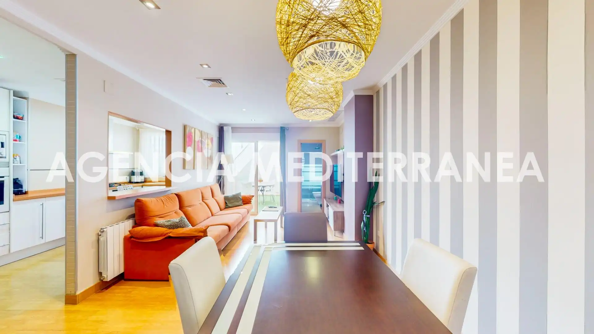 Sala de estar de Casa o chalet en venta en Burjassot con Aire acondicionado, Calefacción y Terraza