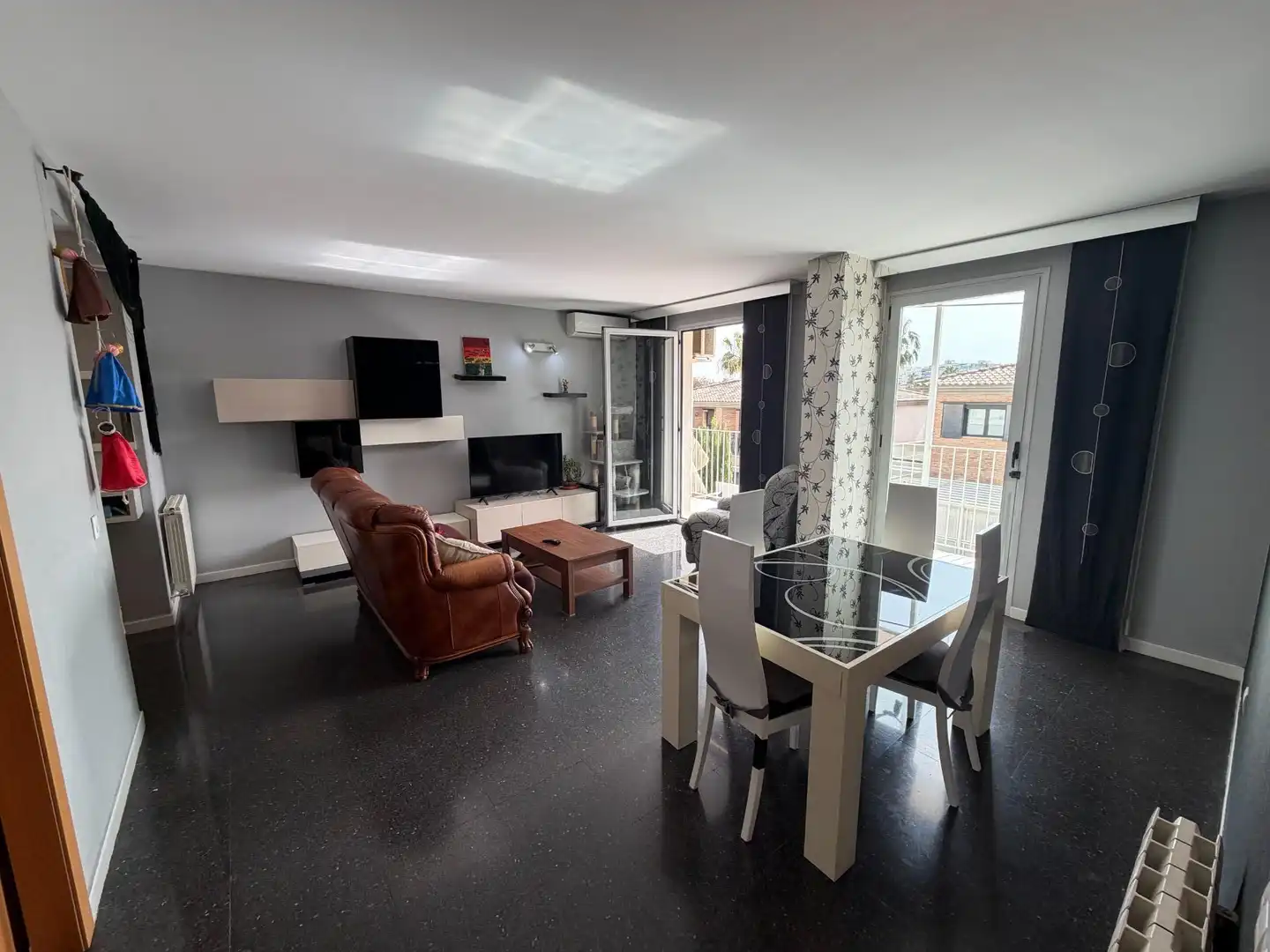 Sala d'estar de Pis en venda en Paterna amb Aire condicionat i Balcó