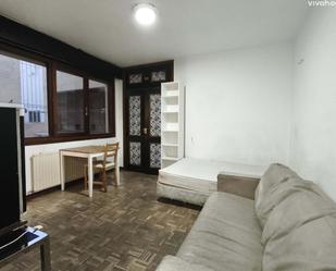 Bedroom of Flat to rent in  Madrid Capital