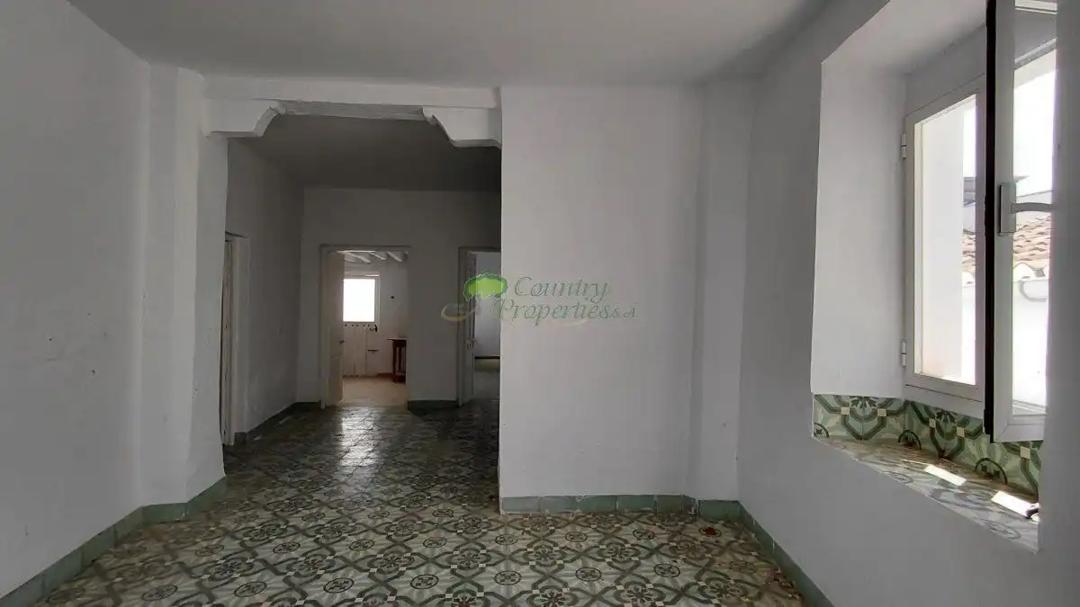 Casa o xalet en venda en Canillas de Albaida amb Traster, Balcó i Internet