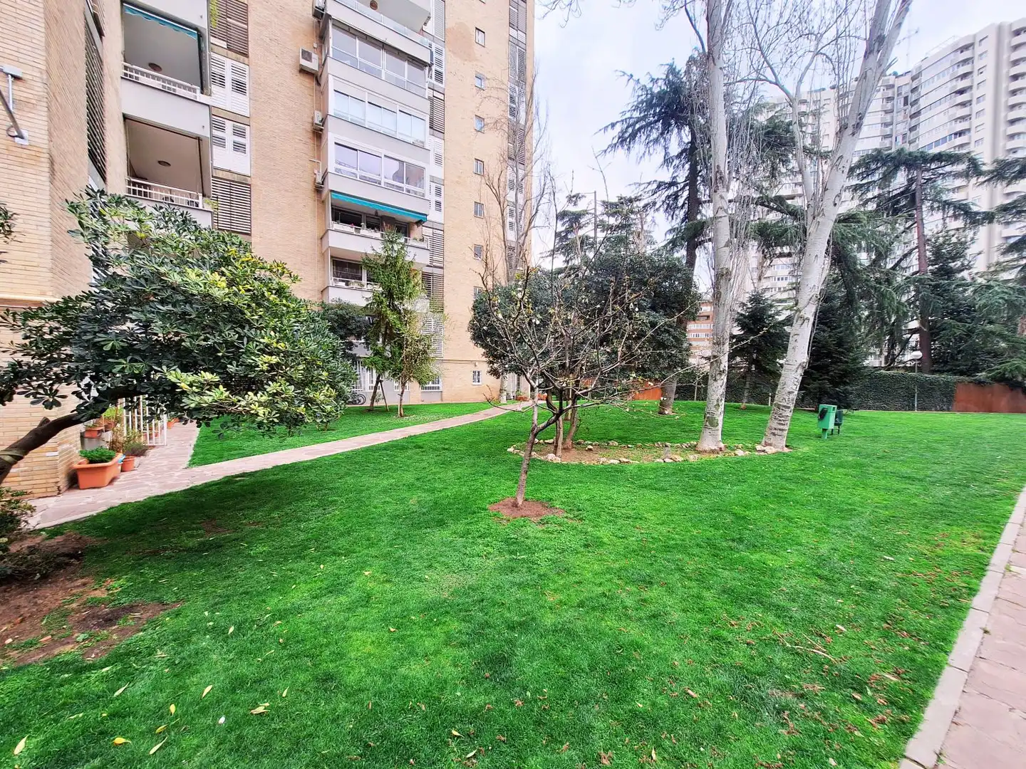 Garden of Flat for rent in Madrid  with Air Conditioner, Heating and Furnished