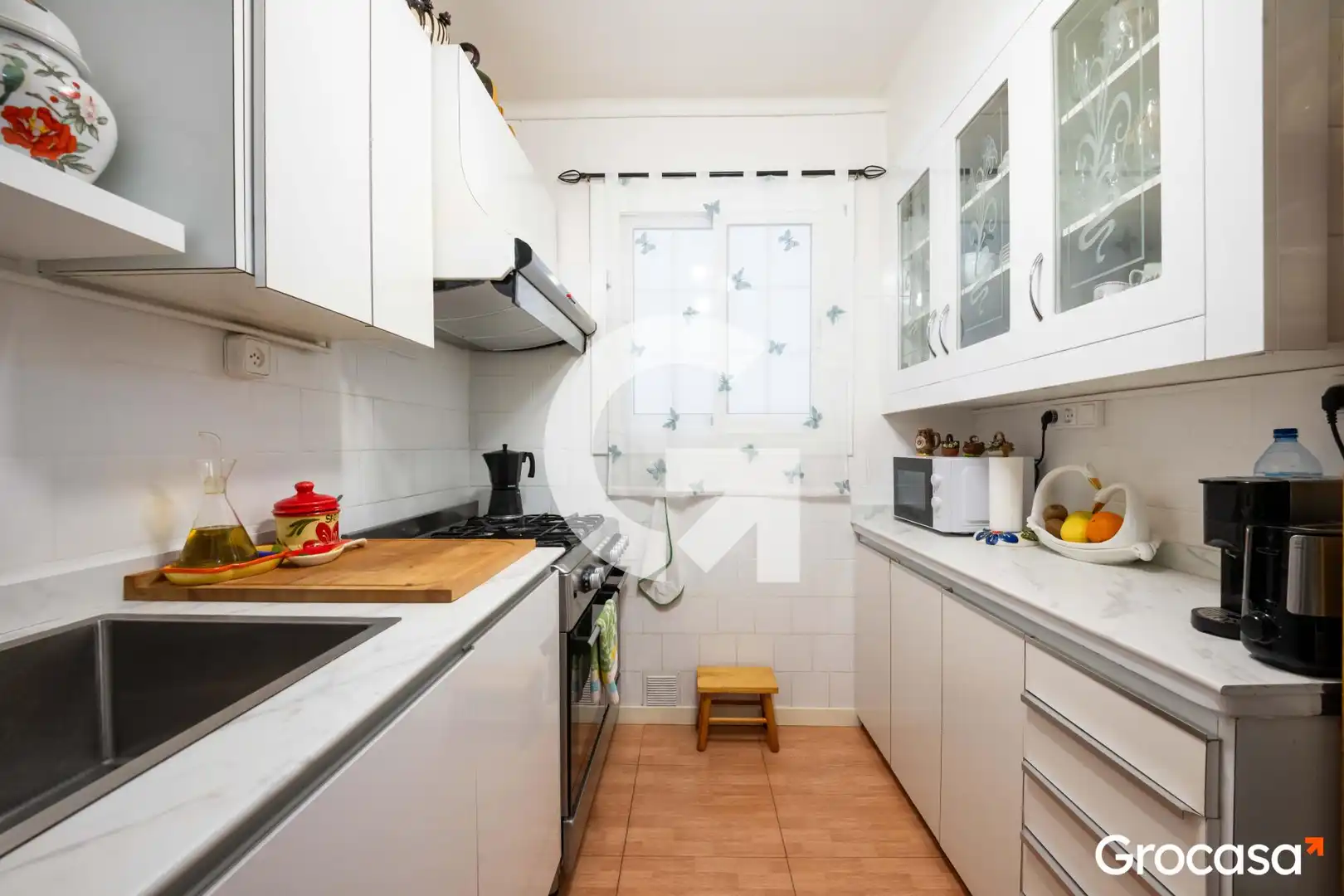 Kitchen of Flat for sale in Mataró  with Air Conditioner, Oven and Washing machine