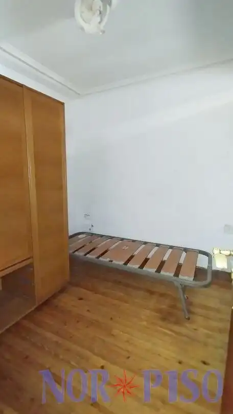Bedroom of Flat for sale in Ibaiondo