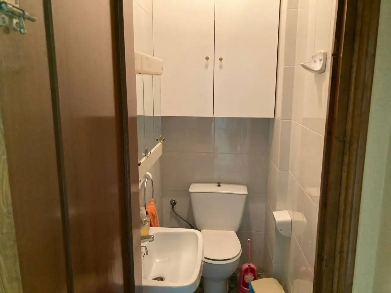 Baño de Piso en venta en Caniles con Calefacción