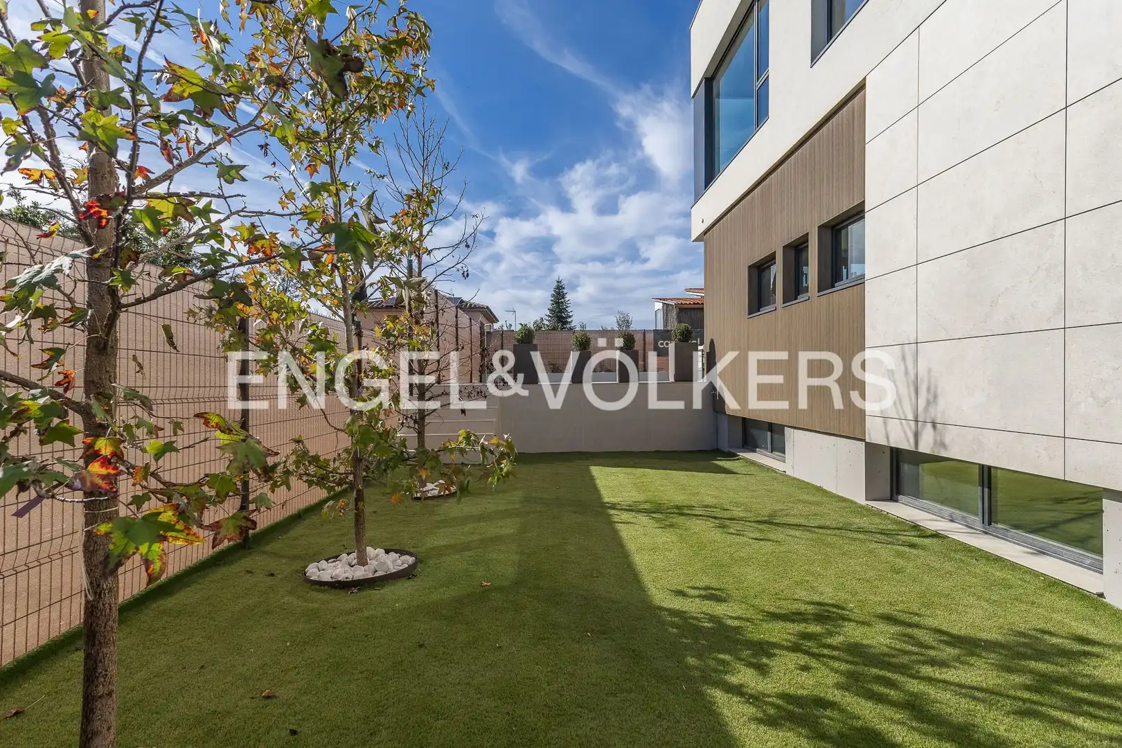 Terrace of Houses for sale in Sant Cugat del Vallès  with Air Conditioner, Heating and Private garden