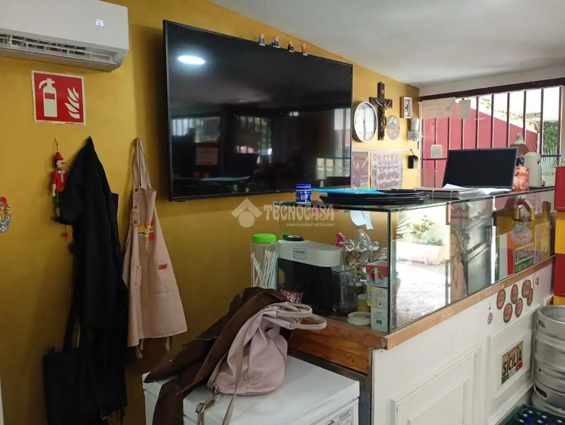 Local comercial en venda a Latina, imagen 17