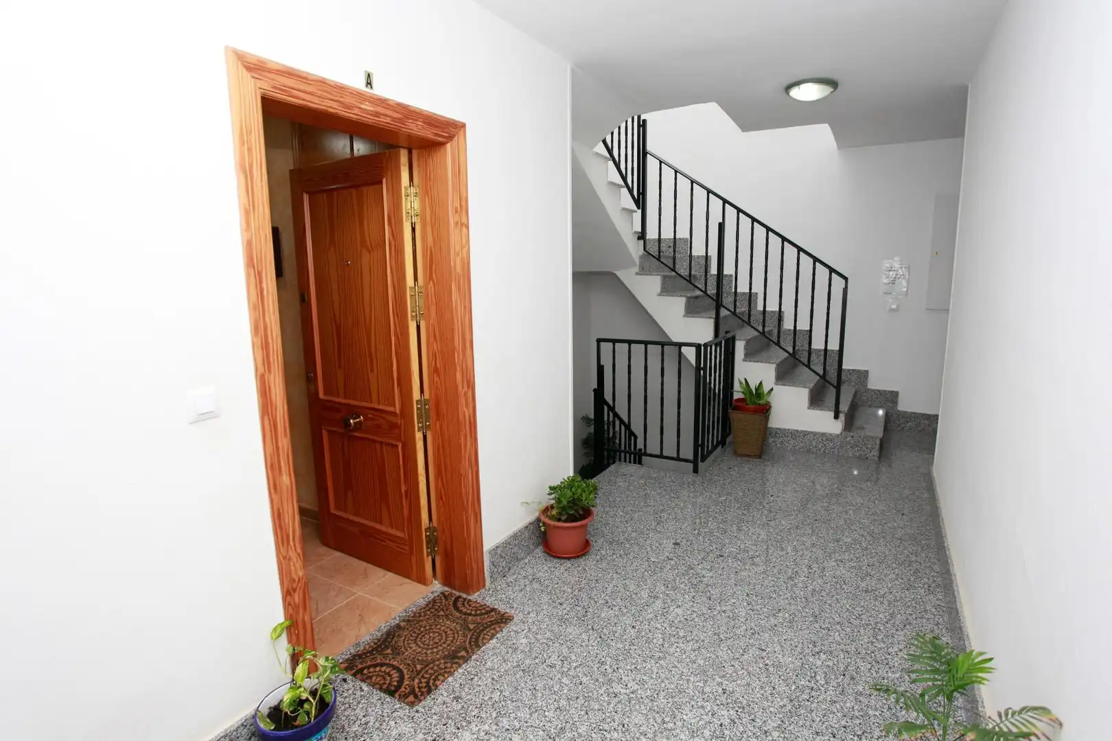 Piso en venta en La Unión con Amueblado