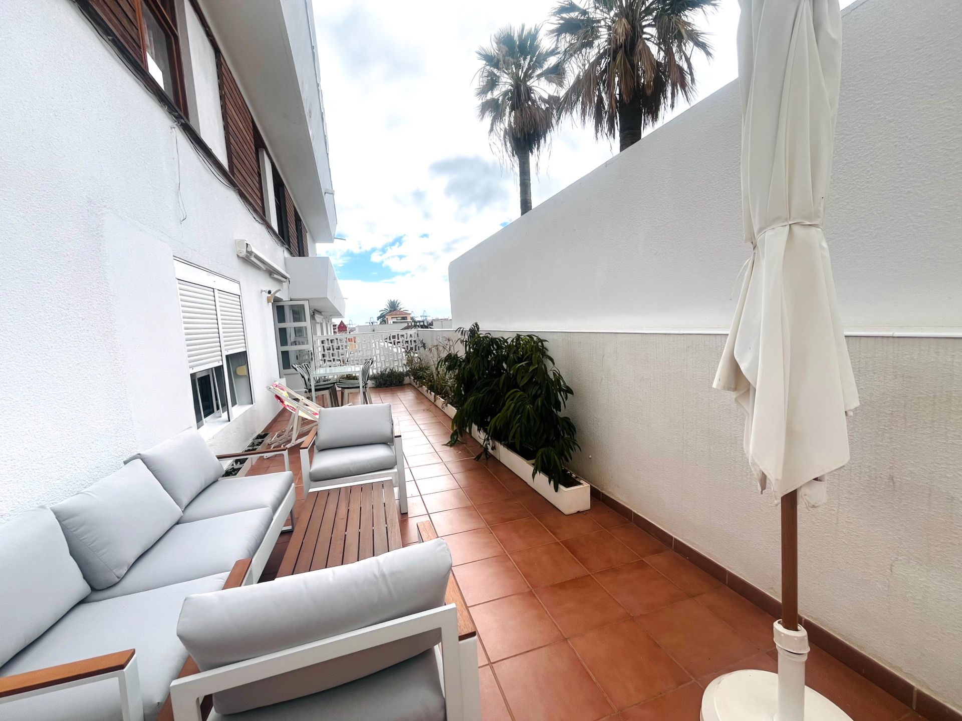 Terrassa de Apartament de lloguer en Las Palmas de Gran Canaria amb Terrassa, Moblat i Rentadora