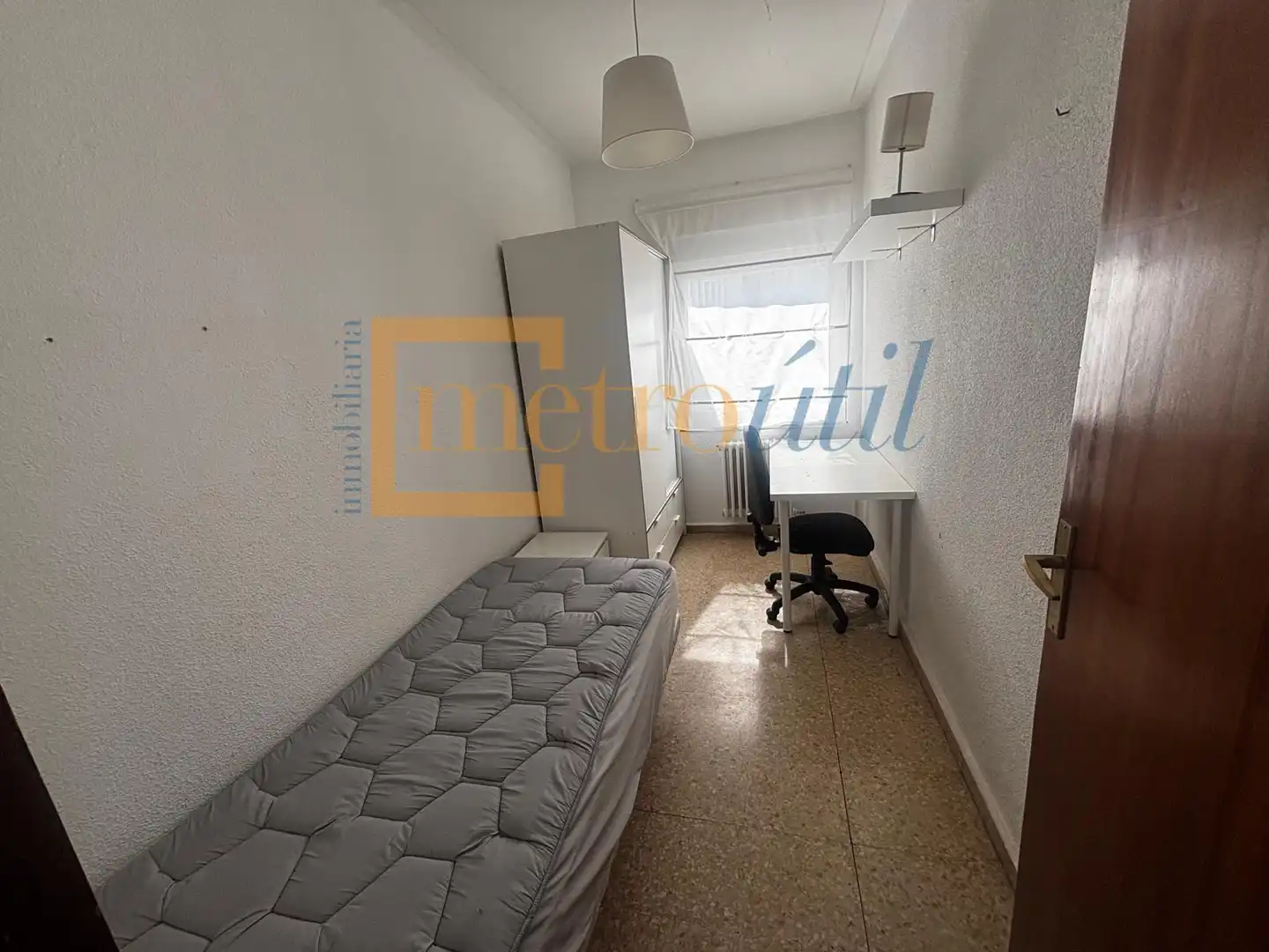 Bedroom of Attic for rent in Salamanca  with Heating, Terrace and Furnished