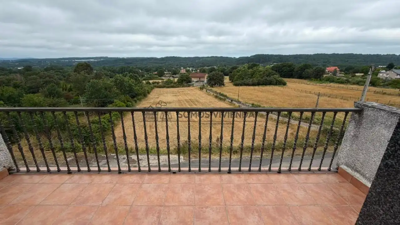 Terrassa de Casa o xalet en venda en O Pereiro de Aguiar  amb Calefacció, Jardí privat i Terrassa