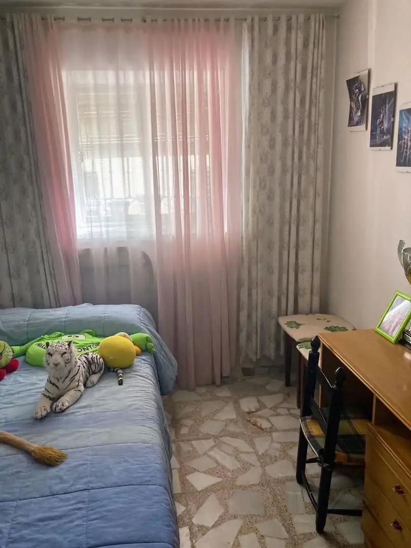 Habitación de Casa adosada en venta en Pelahustán