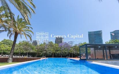 Swimming pool of Flat for sale in  Barcelona Capital  with Air Conditioner, Terrace and Swimming Pool