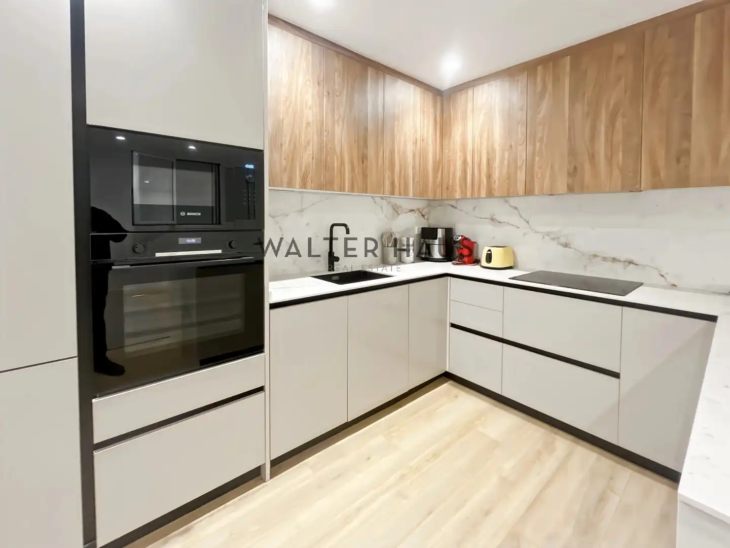 Cocina de Piso de alquiler en Barcelona con Aire acondicionado y Amueblado