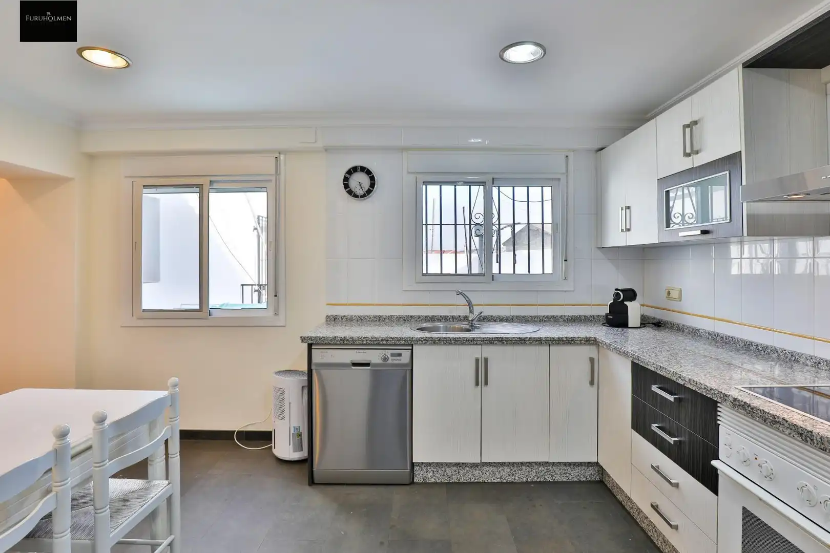 Flat for sale in Calle de la Alta de Gracia, imagen 7