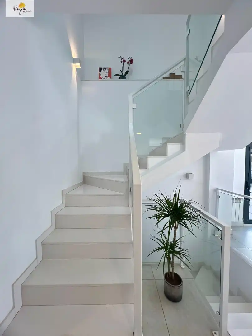 Houses for sale in Bétera  with Air Conditioner, Heating and Private garden