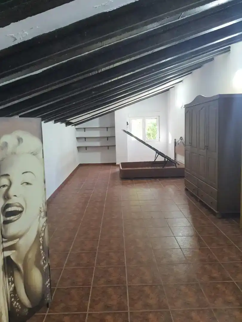 Finca rústica en venta en Villena con Jardín privado, Trastero y Amueblado