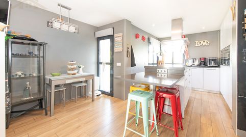 Foto 5 de Casa adosada en venta en Calle Canario, Los Villares, Arganda del Rey