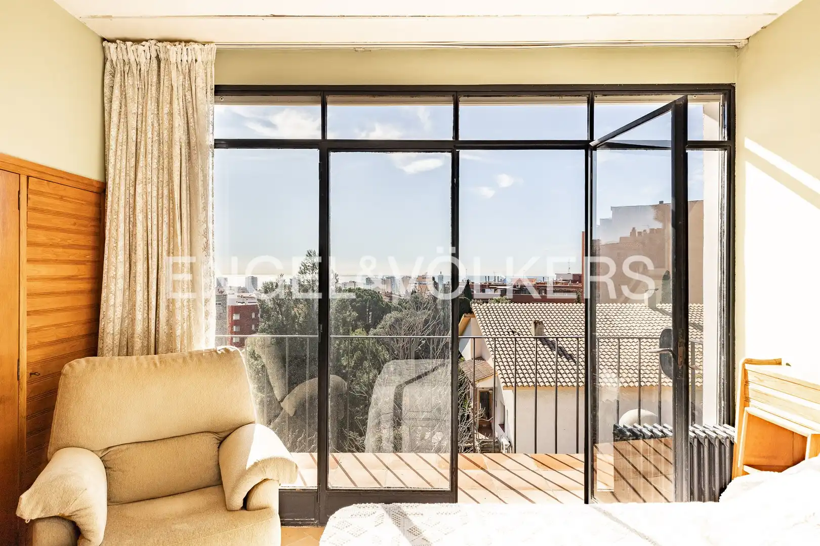 Exterior view of Houses for sale in Mataró  with Heating, Private garden and Terrace