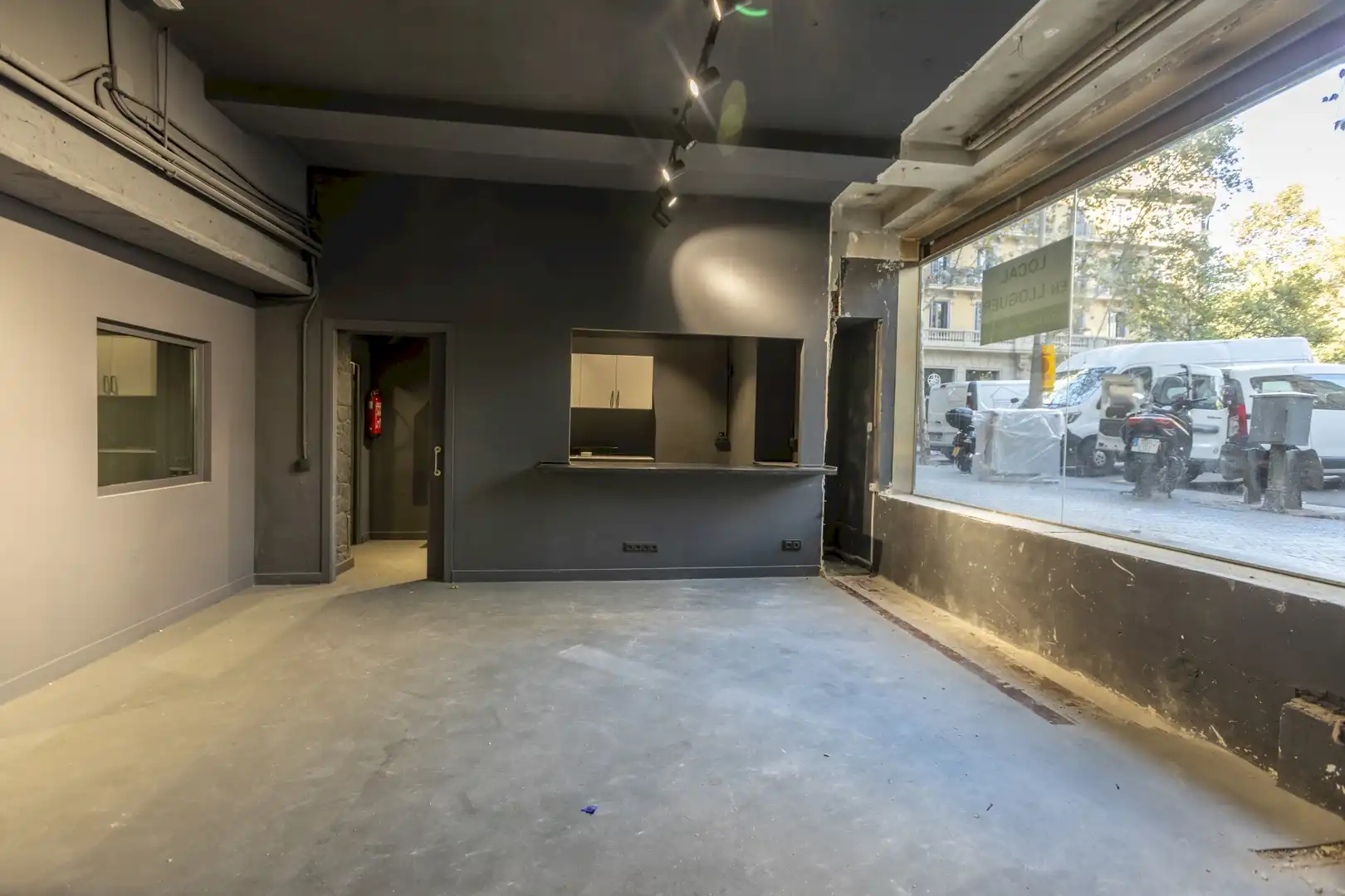 Local de alquiler en Carrer de Casanova, 163, L'Antiga Esquerra de l'Eixample