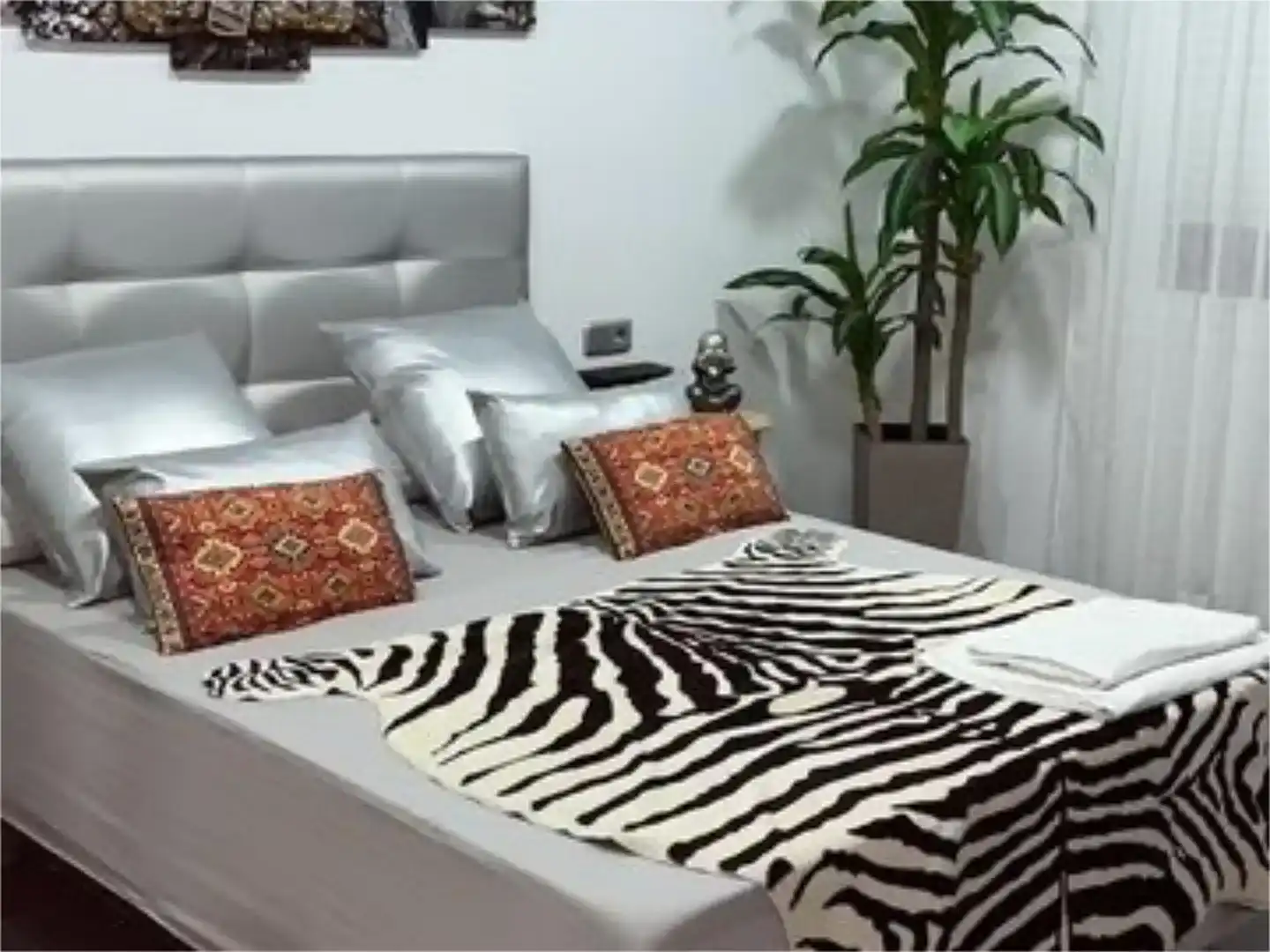 Schlafzimmer von Einfamilien-Reihenhaus zum Verkauf in Cunit mit Klimaanlage, Schwimmbad und Balkon