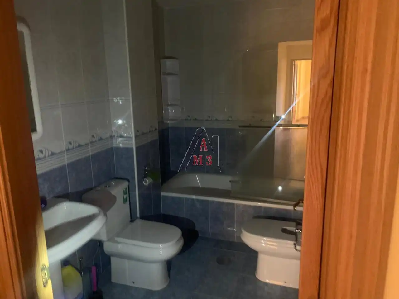 Baño de Piso en venta en Carrizo con Calefacción, Parquet y Trastero