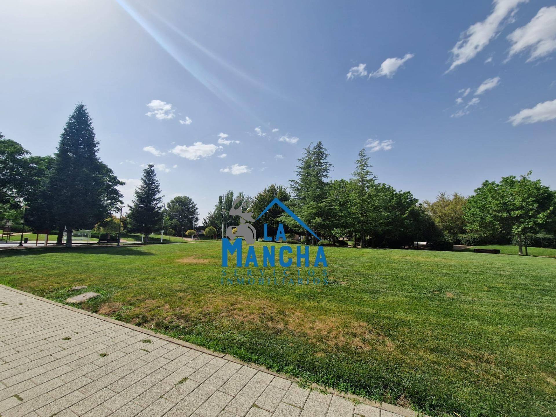 Flat for sale in  Albacete Capital  with Heating, Private garden and Terrace