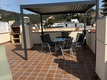 Piso con ascensor en venta en Avinguda Costa Brava 12