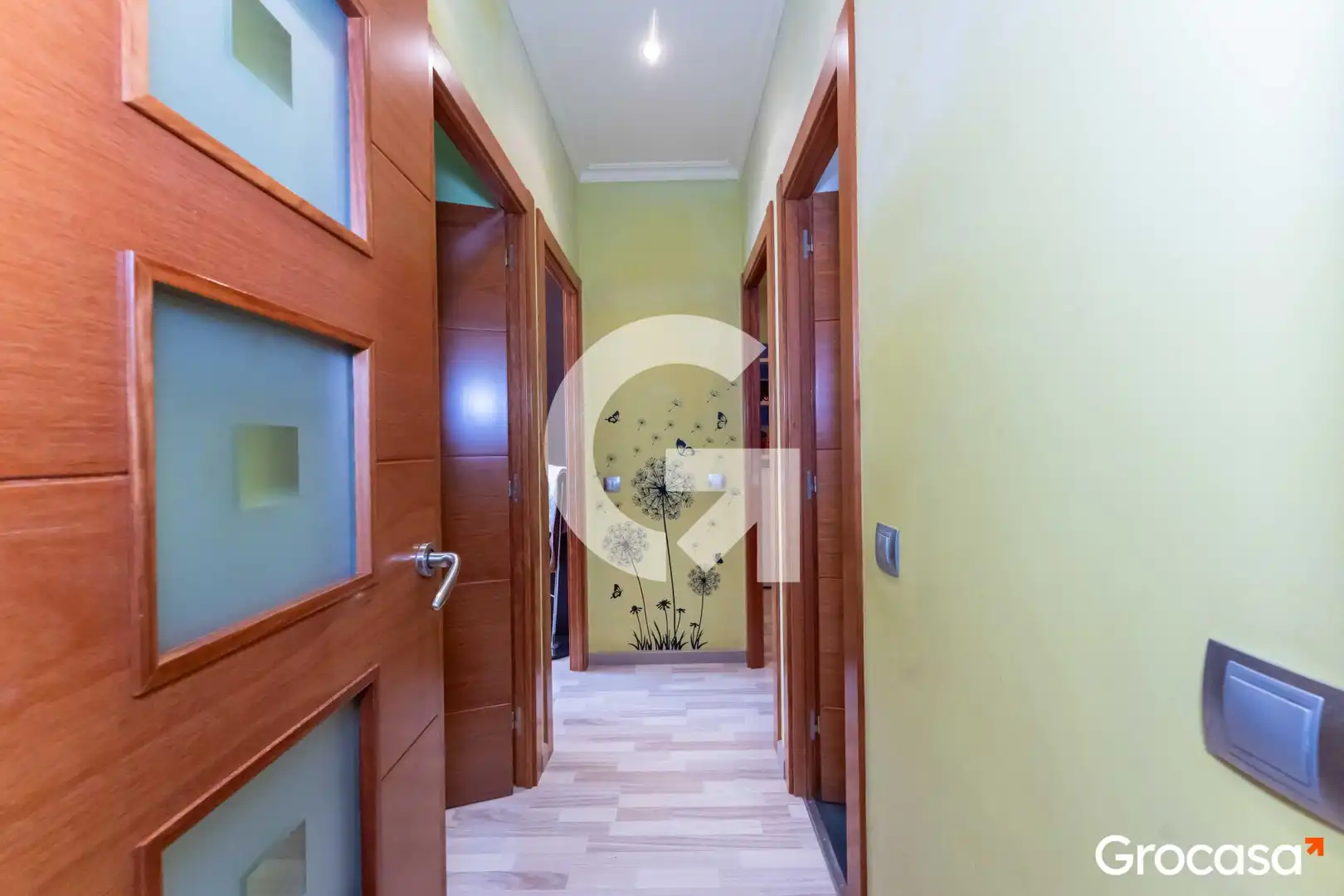 Piso en venta en Cornellà de Llobregat con Aire acondicionado, Calefacción y Terraza