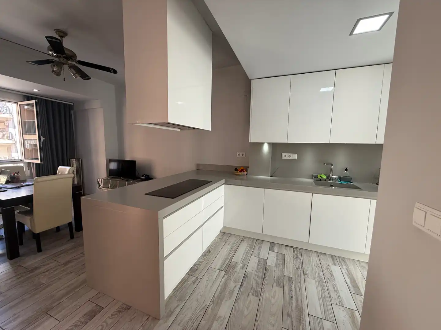 Cocina de Piso en venta en Oliva con Aire acondicionado, Calefacción y Terraza