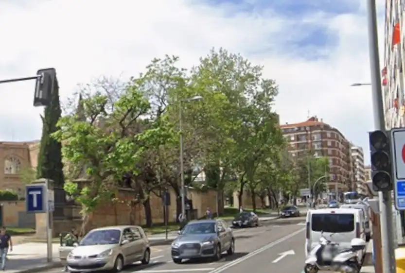 Außenansicht von Wohnung zur Miete in Salamanca mit Heizung, Terrasse und Möbliert