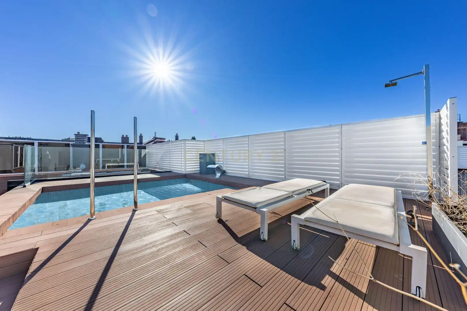 Swimming pool of Apartments for rent in Barcelona  with Air Conditioner, Swimming Pool and Oven