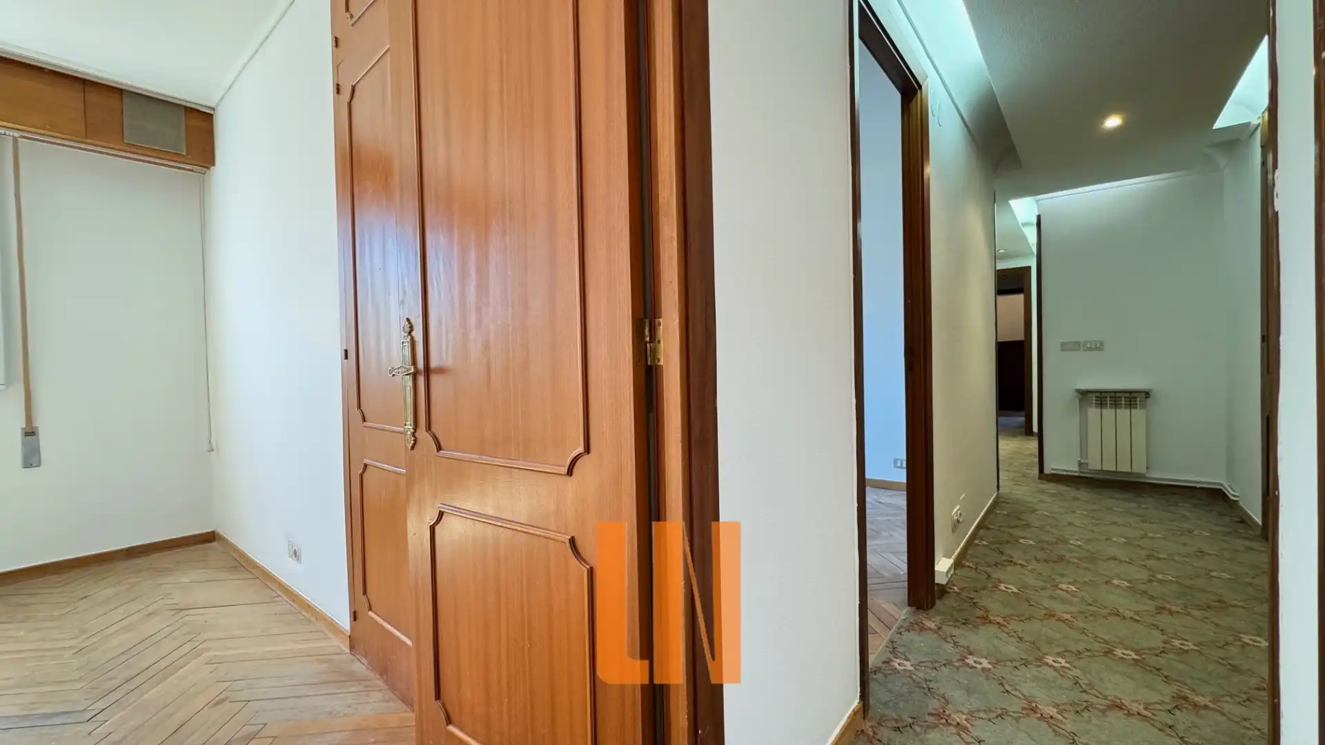 Piso en venta en A Coruña Capital  con Calefacción, Parquet y Trastero