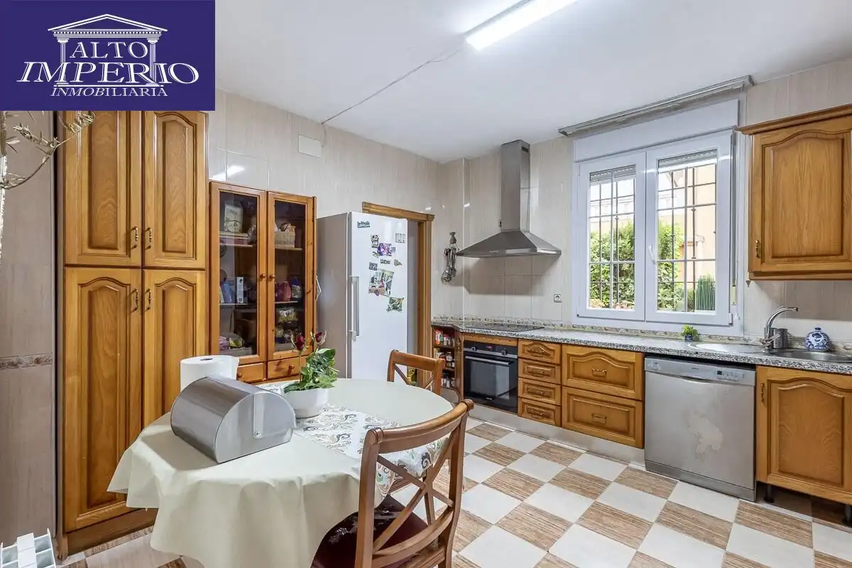 Detached house with terrace for sale in Calle Calle Sauce, imagen 10