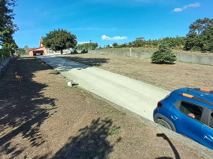 Aparcament de Casa o xalet en venda en Culleredo amb Calefacció, Jardí privat i Terrassa